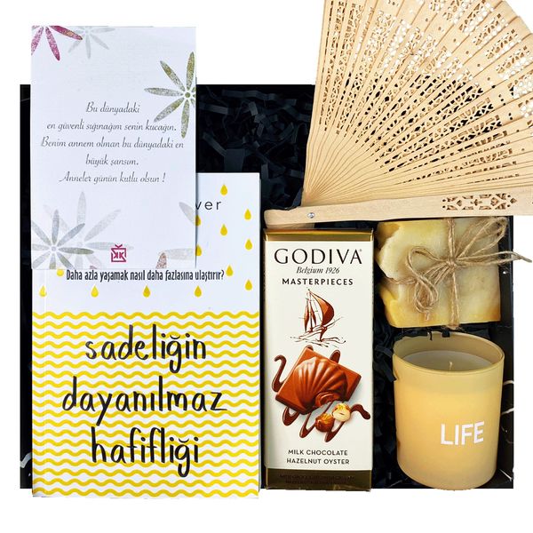 En Güvenli Sığınağım Anneler Günü Hediye Kutusu - Annelere Özel Hediye Kutuları