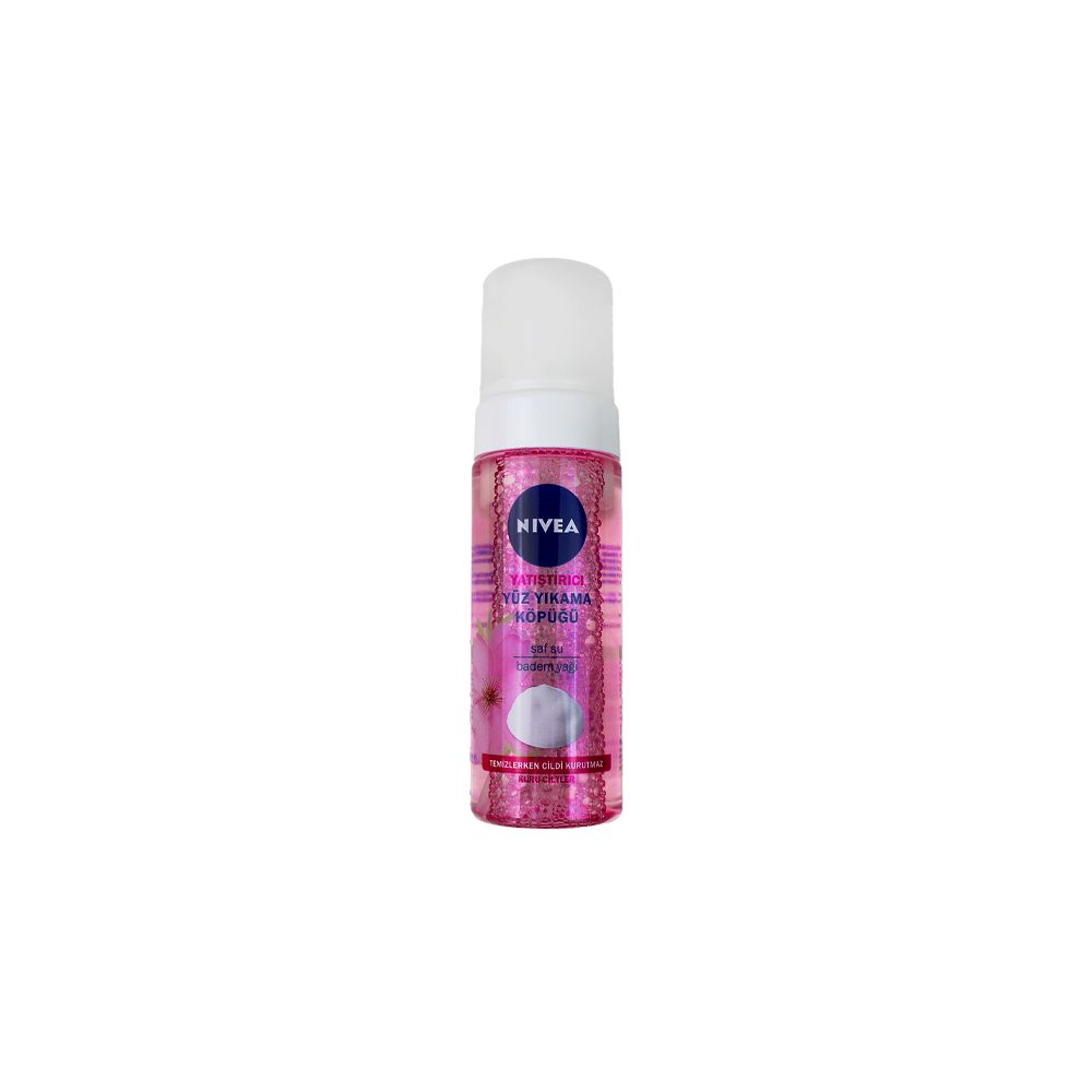 Nivea Yüz Temizleme Köpüğü - Pink Beauty Hediye Kutusu içinde
